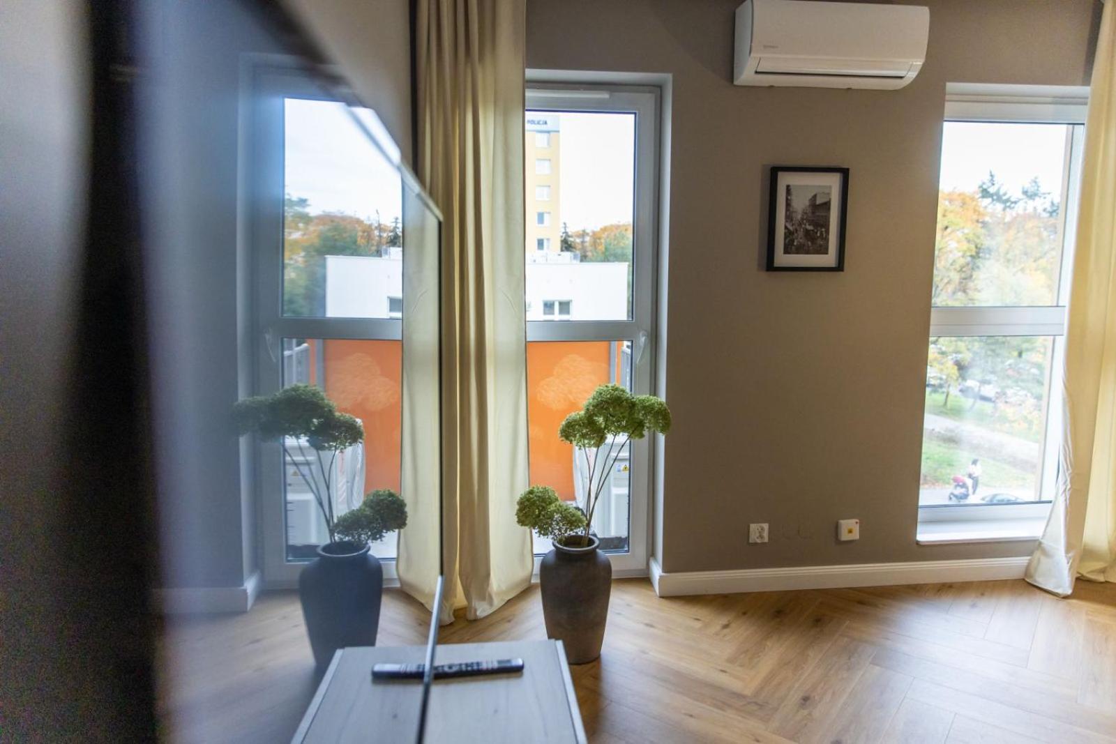 Solar Apartments I Stare Miasto 10Min I Priv Parking Free I Winda I Balkon Torun Bagian luar foto